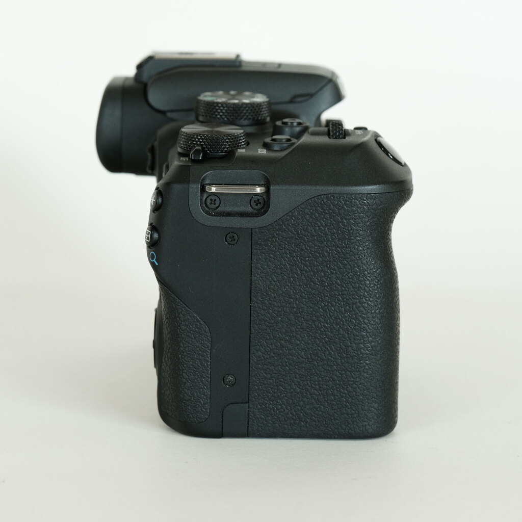 Canon EOS R10の出品 | ONE SCENE（ワンシーン）