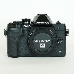 OLYMPUS OM-D E-M10 Mark IV OLYMPUS OM-D E-M10 Mark IV