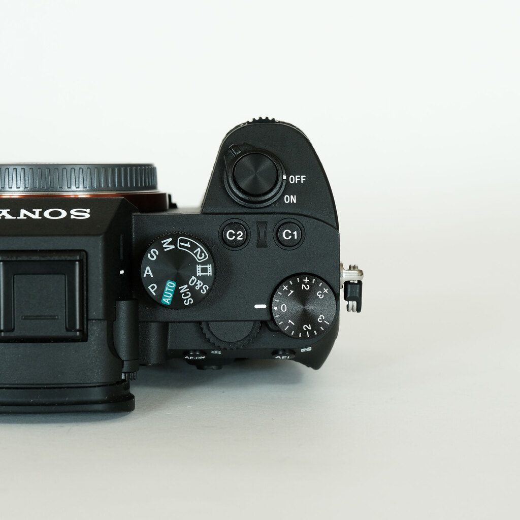 SONY α7 III(ILCE-7M3) SONY α7 III(ILCE-7M3)
