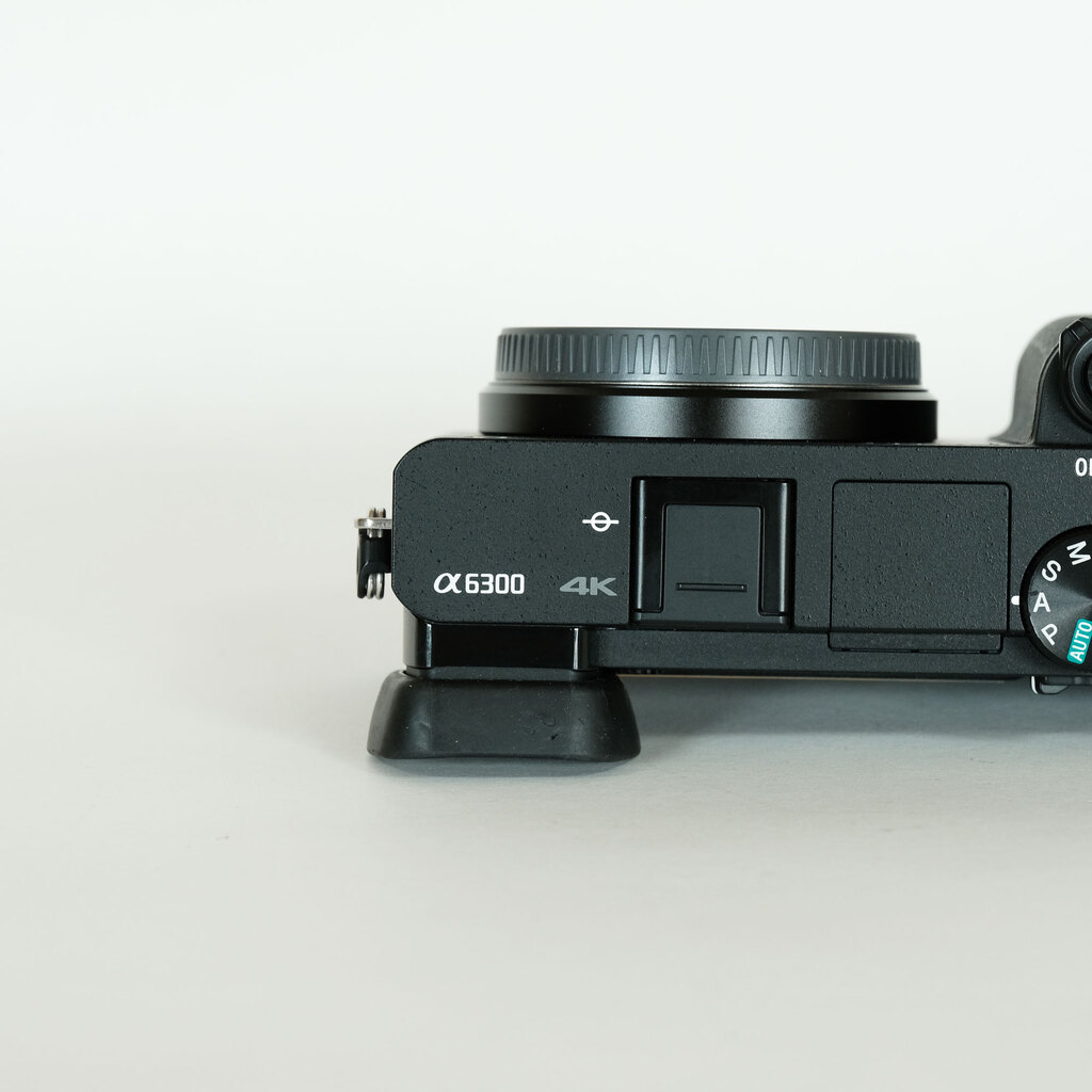 美品 SONY ソニー α6300 ILCE-6300 予備バッテリー 付き 中古)SONY (ソニー) α6300 ボディ ILCE-6300（商品ID