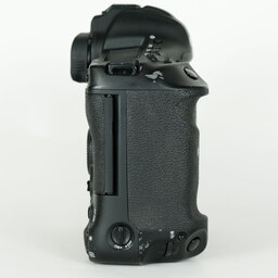 Canon EOS-1D X Mark III