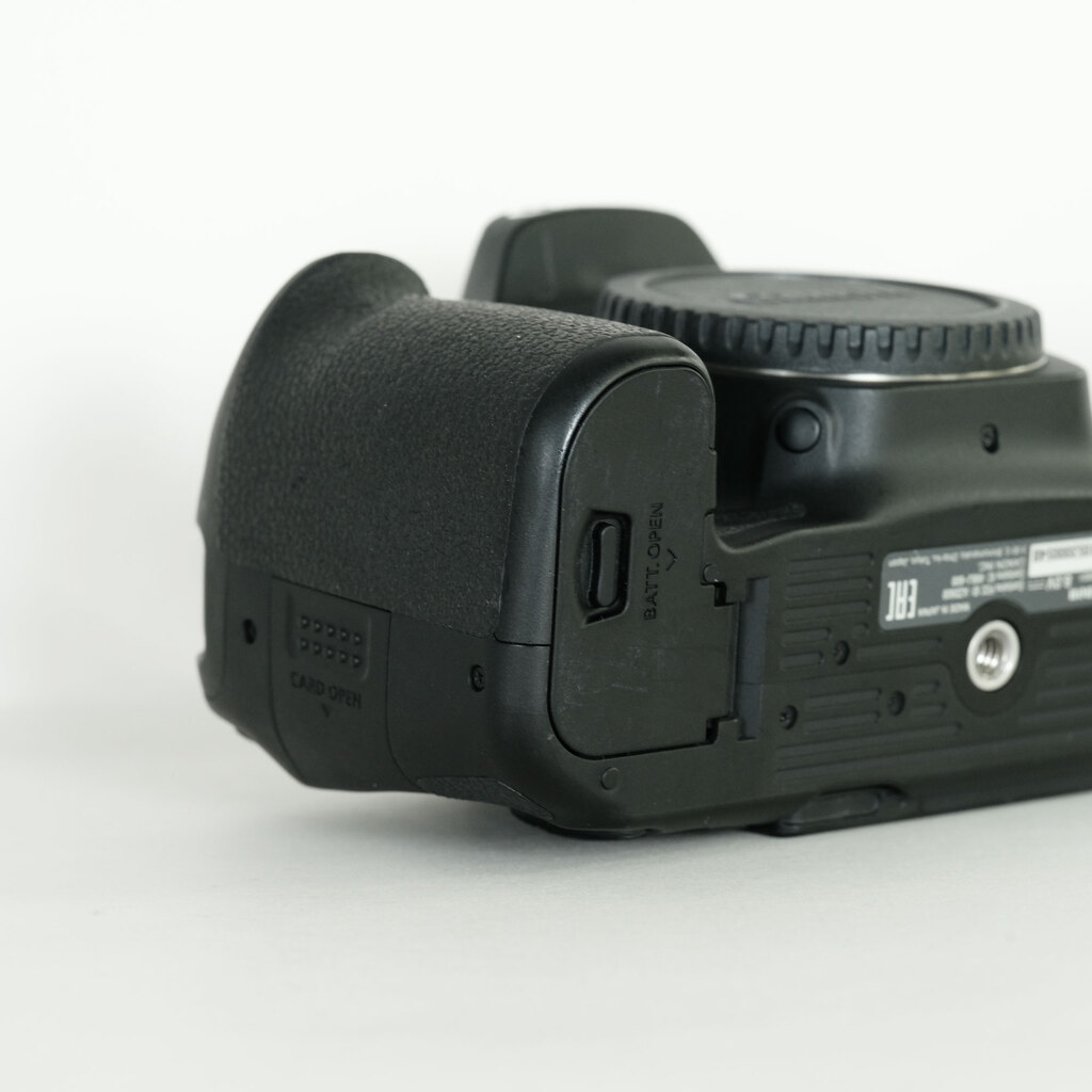 Canon EOS 90D Canon EOS 90D