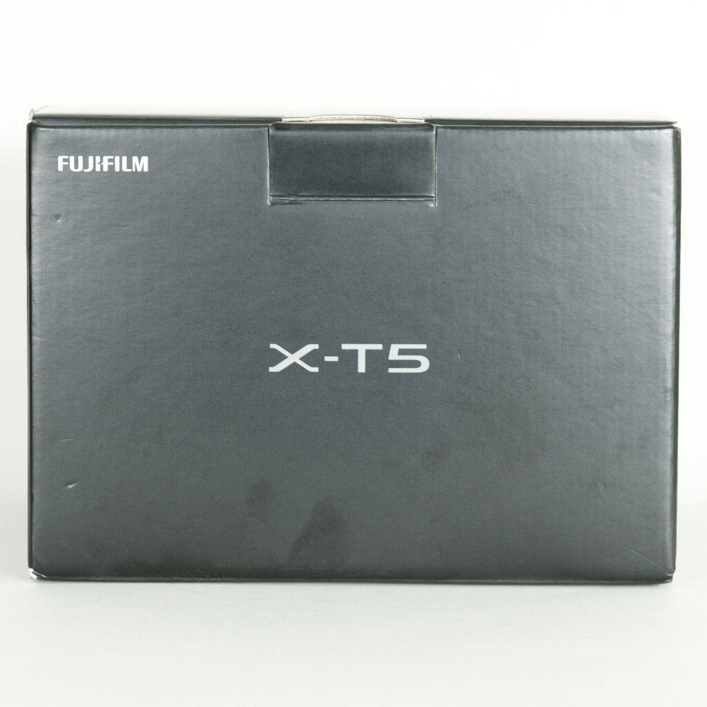 FUJIFILM X-T5 FUJIFILM X-T5