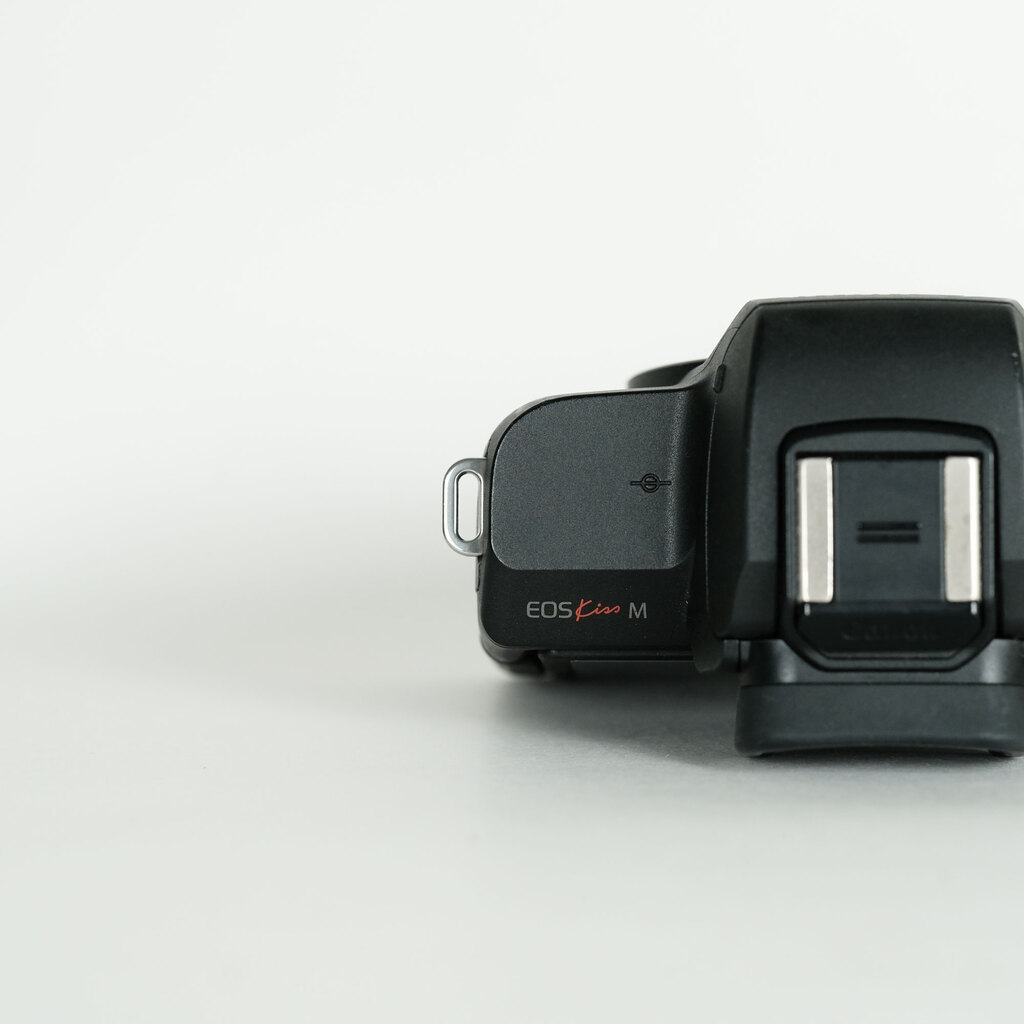 【C038】Canon EOSkissM ※ジャンク品 ジャンク】CANON キャノン EOS 8000D ボディお 得 な 通販