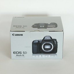 Canon EOS 5D Mark IV