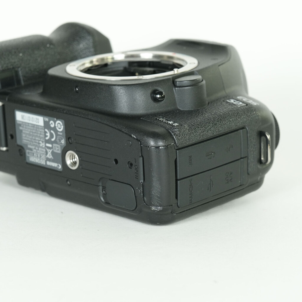 Canon EOS 5D MarkII ボディ