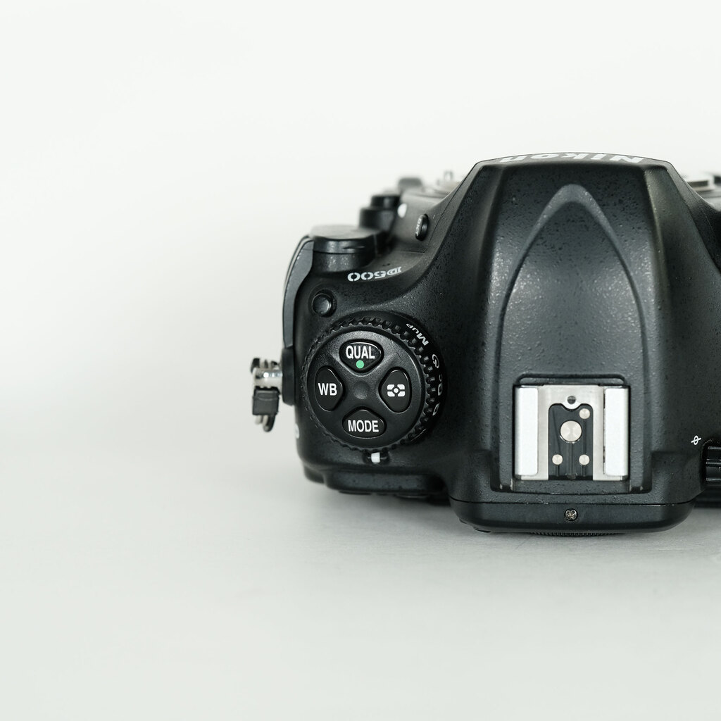 Nikon D500の出品 | ONE SCENE（ワンシーン）