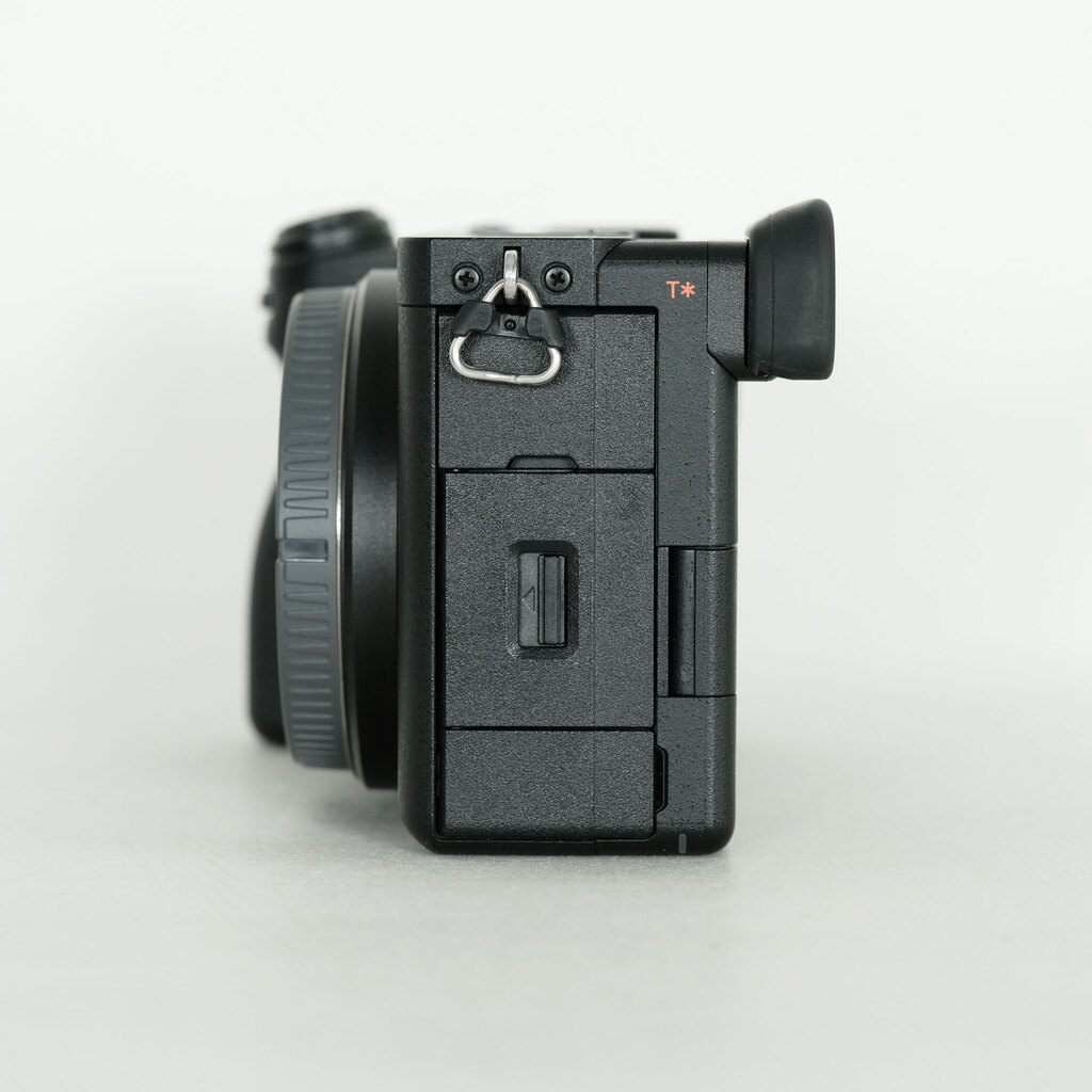 SONY α6700(ILCE-6700) SONY α6700(ILCE-6700)