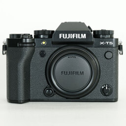 FUJIFILM X-T5 FUJIFILM X-T5