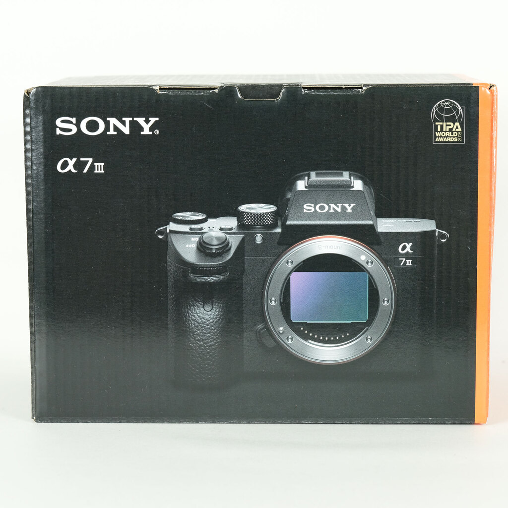 SONY α7 III(ILCE-7M3) SONY α7 III(ILCE-7M3)