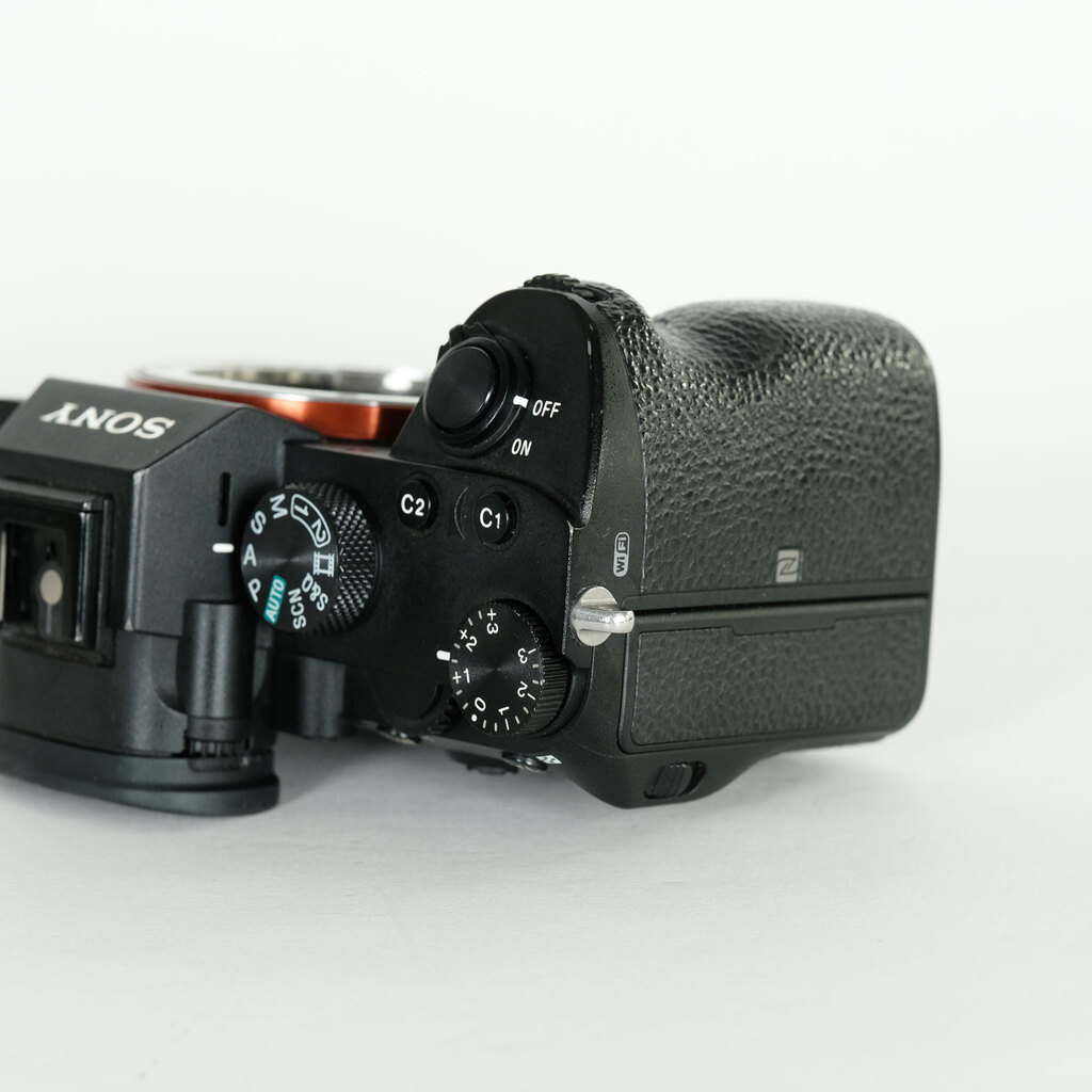 SONY α7 III(ILCE-7M3) SONY α7 III(ILCE-7M3)