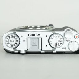 FUJIFILM X-M5 FUJIFILM X-M5