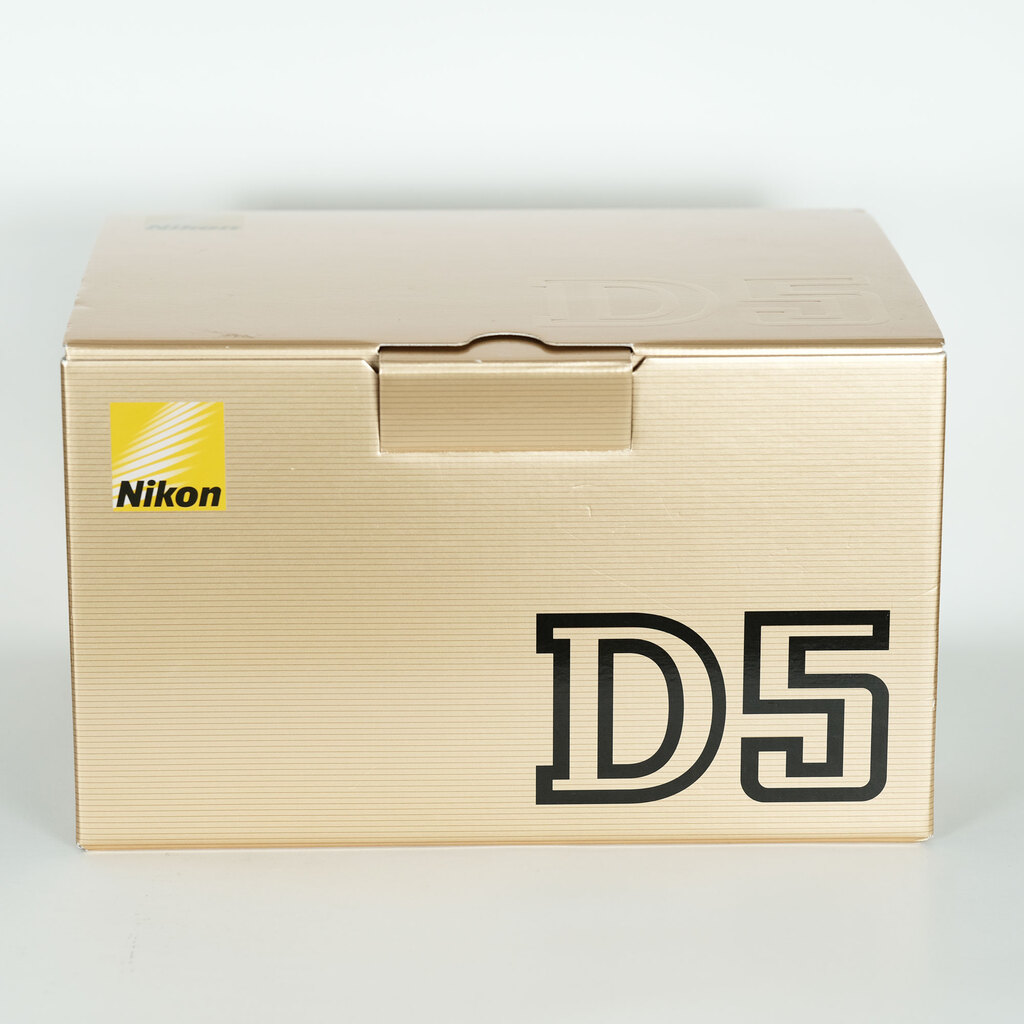 Nikon D5 Nikon D5