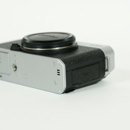 FUJIFILM X-E4 FUJIFILM X-E4