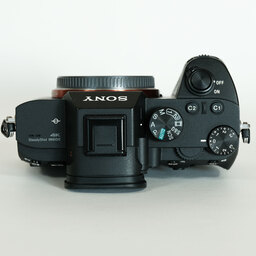 SONY α7 III(ILCE-7M3) SONY α7 III(ILCE-7M3)