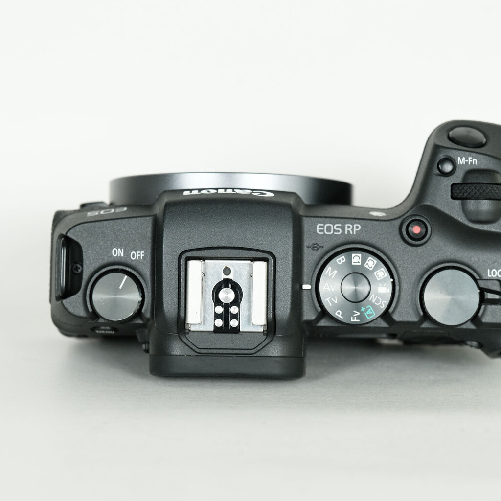 Canon EOS RP Canon EOS RP