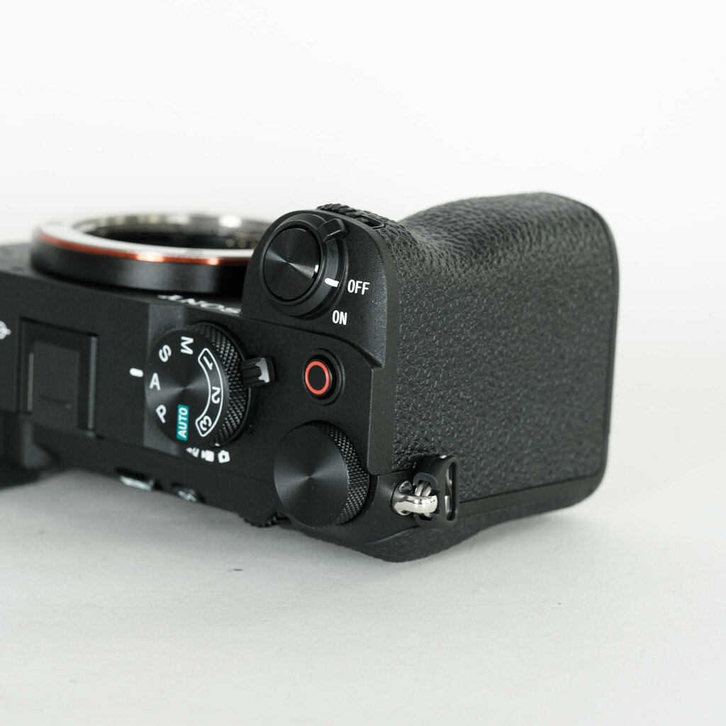 SONY α7C II(ILCE-7CM2) SONY α7C II(ILCE-7CM2)