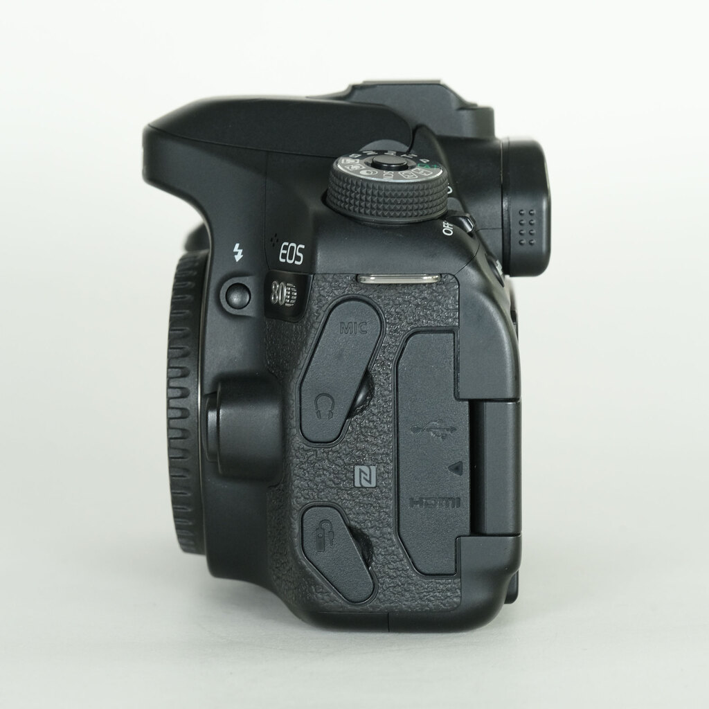 Canon EOS 80D