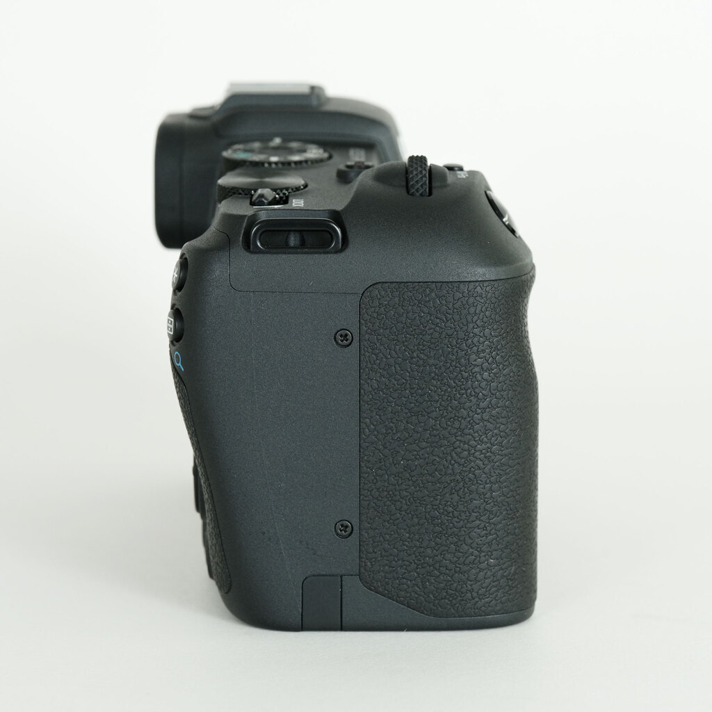 Canon EOS RP Canon EOS RP