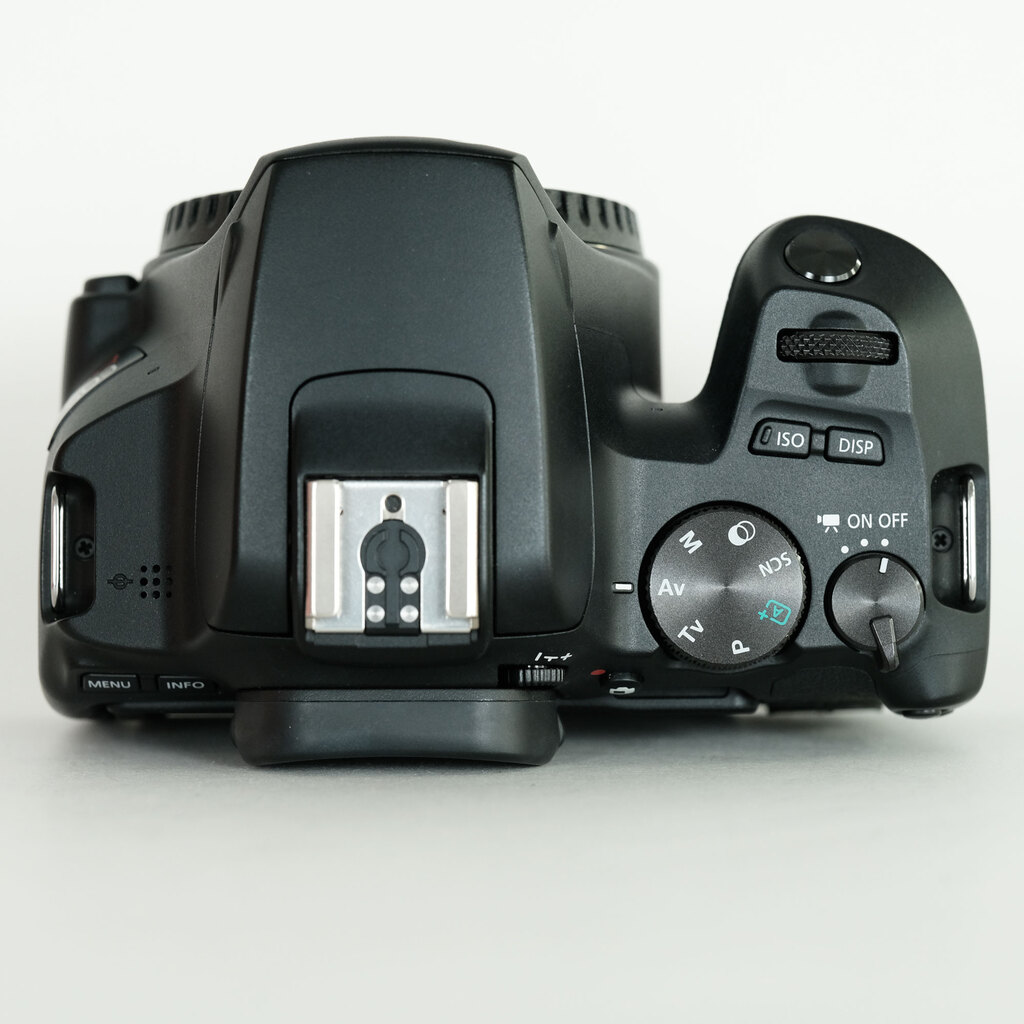 Canon EOS Kiss X10 Canon EOS Kiss X10