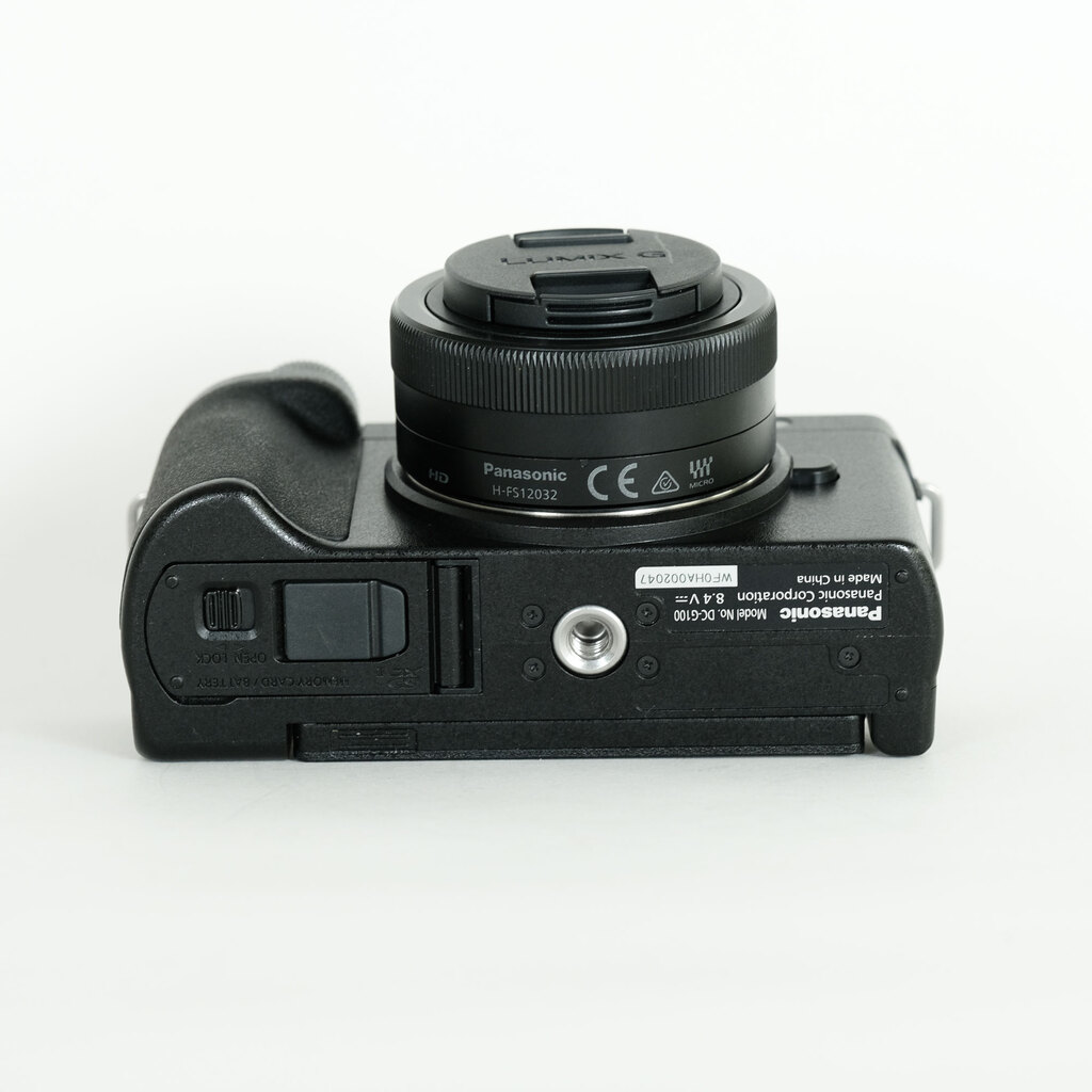 Panasonic LUMIX DC-G100V 標準ズームレンズ + トライポッドグリップキット Panasonic LUMIX DC-G100V 標準ズームレンズ + トライポッドグリップキット