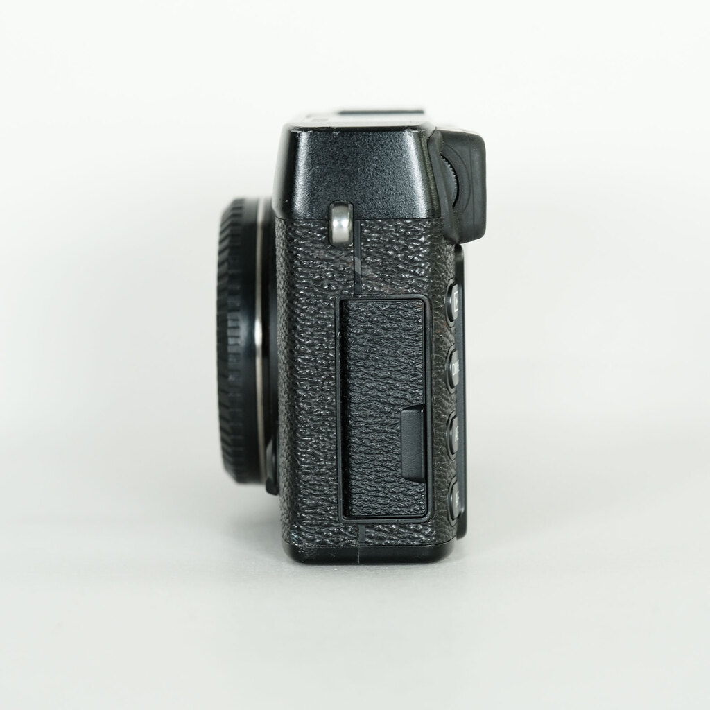 eeeさん専用　FUJIFILM X-E1 ブラック 本体 Amazon.com : Fujifilm X-E1 16.3 MP Compact System Digital