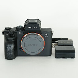 SONY α7 III(ILCE-7M3) SONY α7 III(ILCE-7M3)