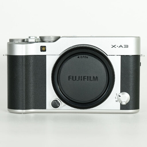 FUJIFILM X-A3 ボディ  シルバー FUJIFILM X-A3 ボディ  シルバー
