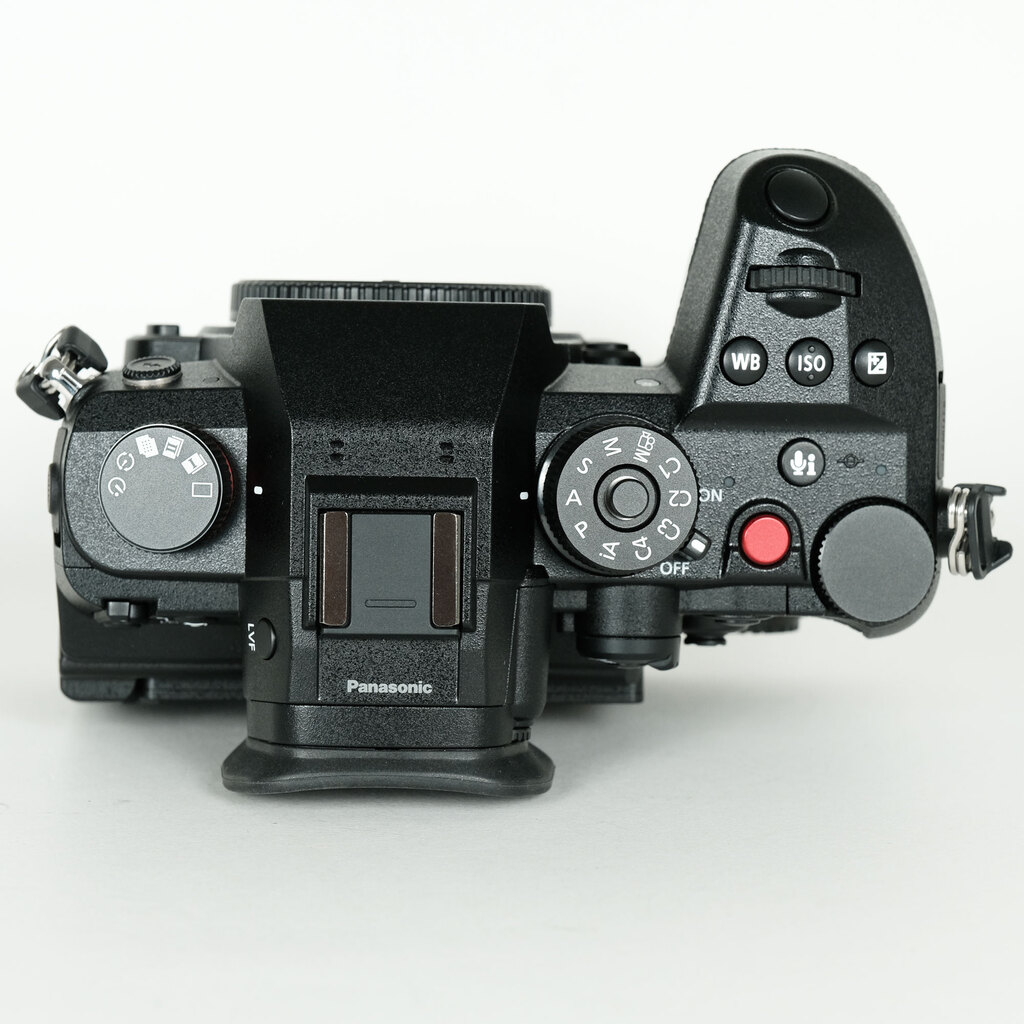Panasonic LUMIX DC-GH7 ボディの出品 | ONE SCENE（ワンシーン）