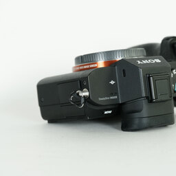 SONY α7 II(ILCE-7M2) SONY α7 II(ILCE-7M2)