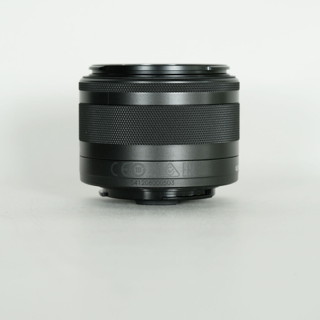 Canon EOS M6 Canon EOS M6