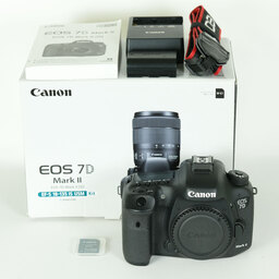 Canon EOS 7D Mark II