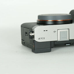 SONY α7C II(ILCE-7CM2) SONY α7C II(ILCE-7CM2)