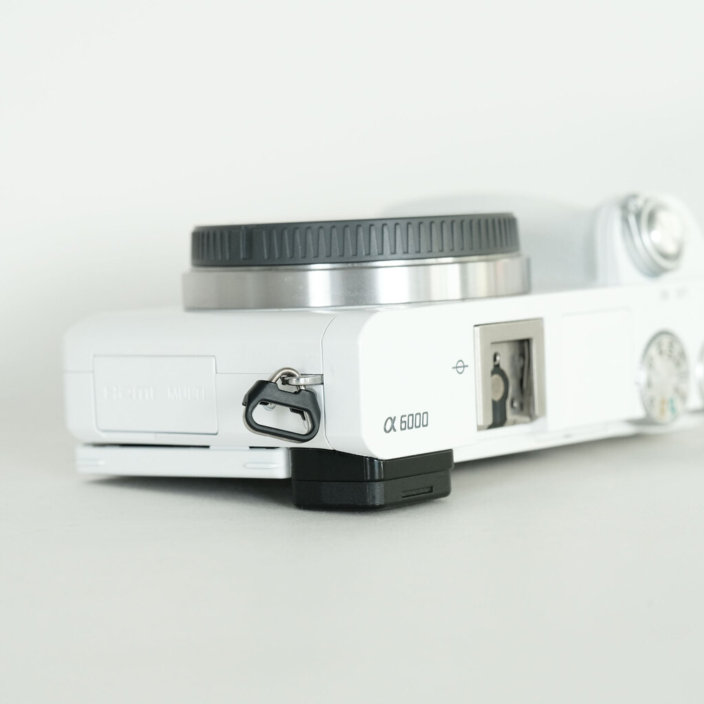 SONY α6000(ILCE-6000) SONY α6000(ILCE-6000)