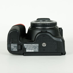 Nikon D5600