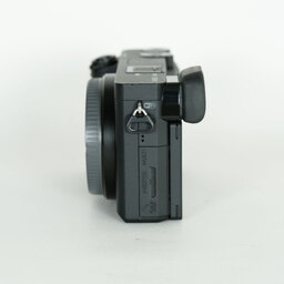 SONY α6300（ILCE-6300）