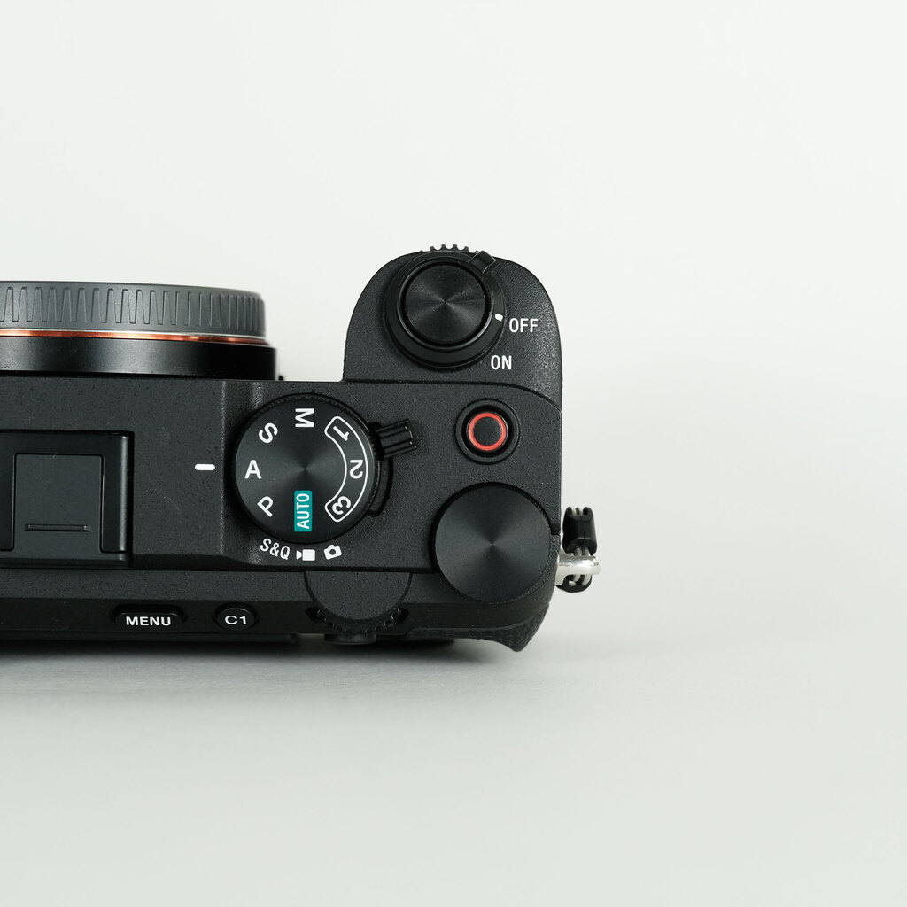 SONY α7C II(ILCE-7CM2) SONY α7C II(ILCE-7CM2)
