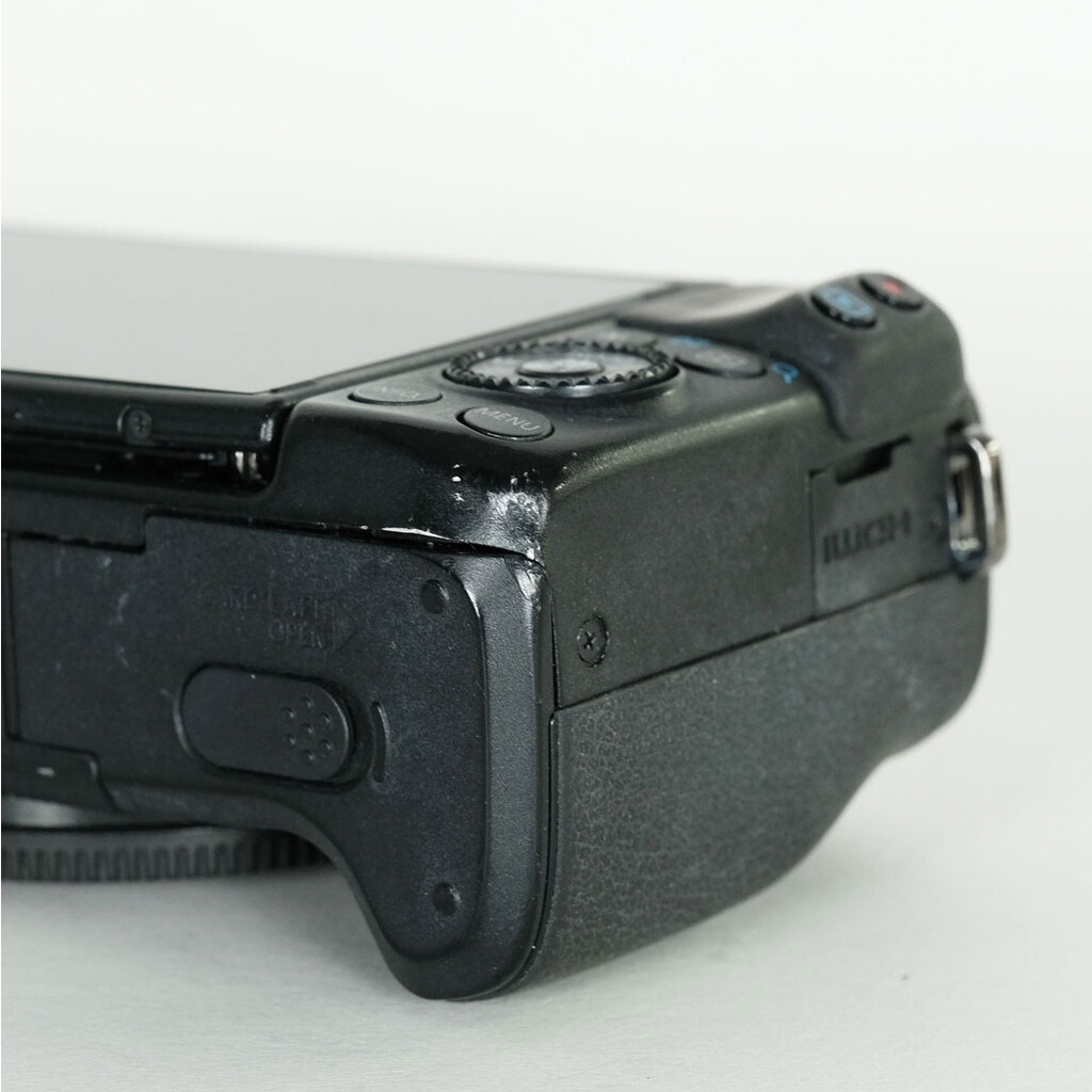 Canon EOS M3 ボディEVFキット ブラック