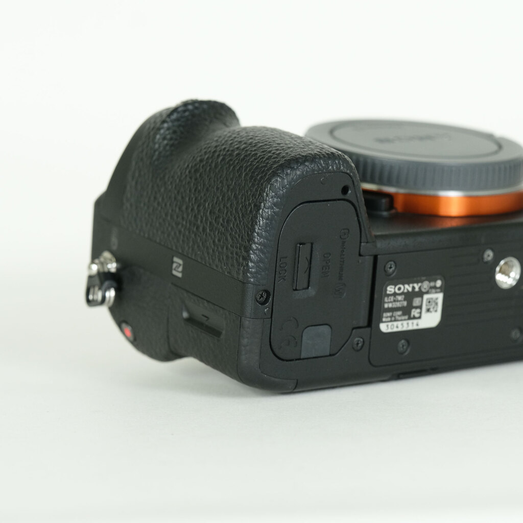 SONY α7 II（ILCE-7M2）