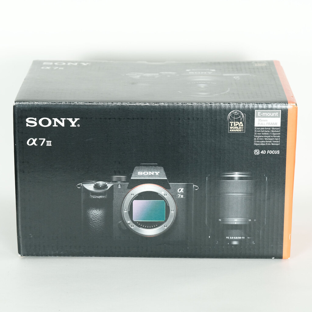 SONY α7 III(ILCE-7M3) SONY α7 III(ILCE-7M3)