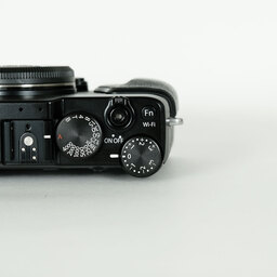 FUJIFILM X-E2 FUJIFILM X-E2