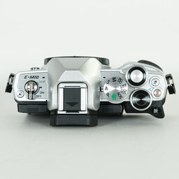 OLYMPUS OM-D E-M10 Mark IV OLYMPUS OM-D E-M10 Mark IV