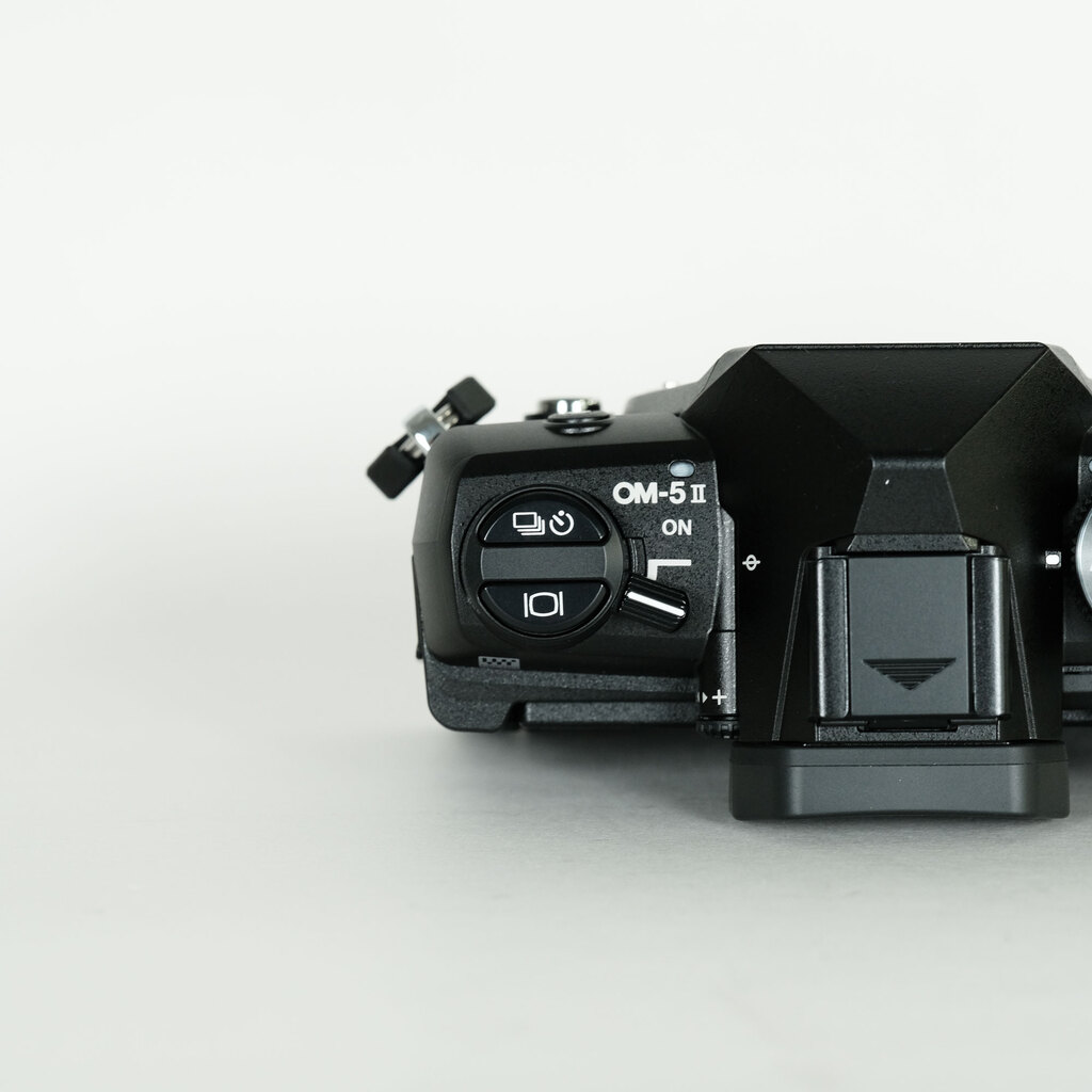 OM SYSTEM OM-5 Mark II ボディ ブラック 新品 OM SYSTEM OM-5 Mark II ボディ ブラックの出品 | ONE SCENE