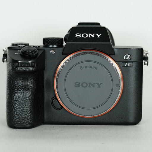 SONY α7 III(ILCE-7M3) SONY α7 III(ILCE-7M3)