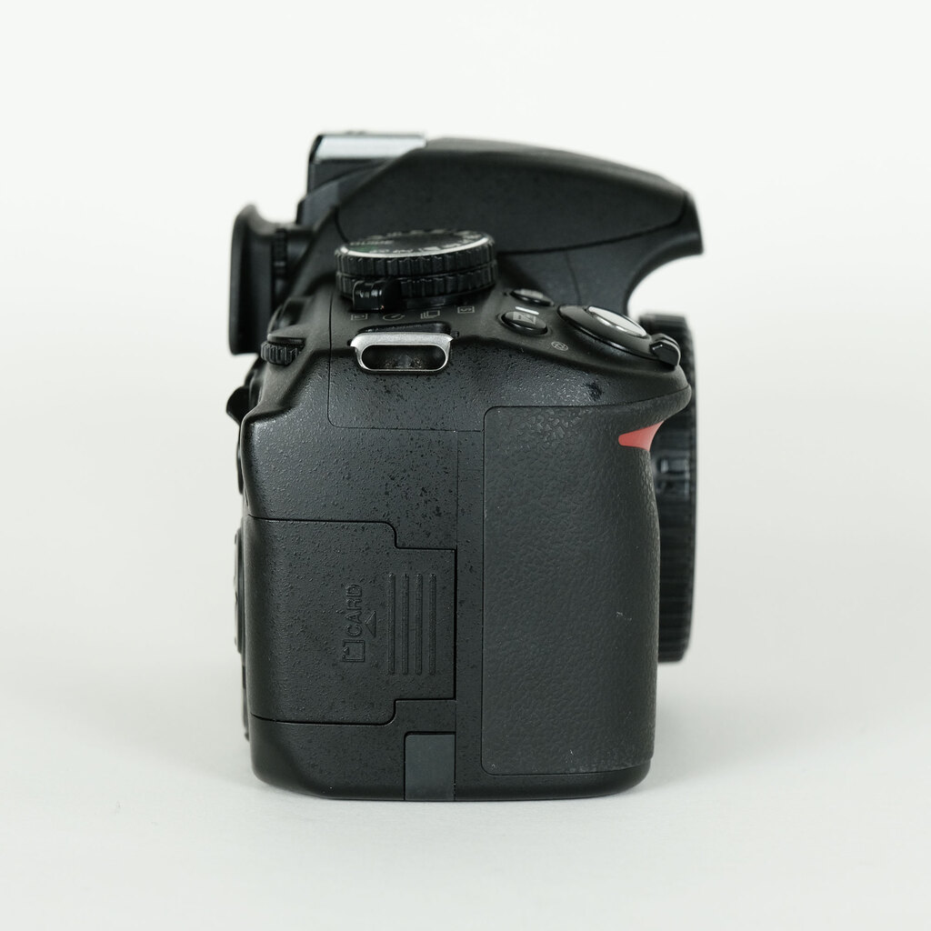 Nikon D3100 ボディ