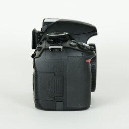 Nikon D3100 ボディ