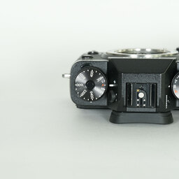 FUJIFILM X-T2 FUJIFILM X-T2