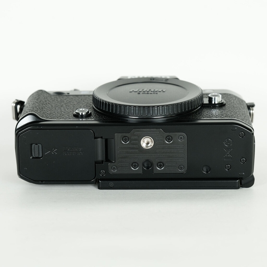 Nikon Z fの出品 | ONE SCENE（ワンシーン）