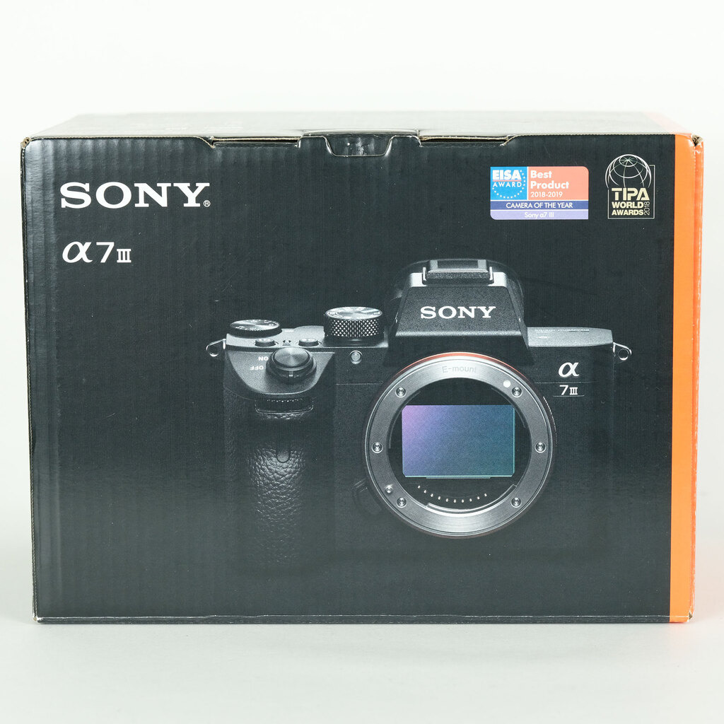 SONY α7 III(ILCE-7M3) SONY α7 III(ILCE-7M3)