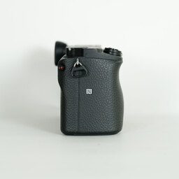 SONY α6400(ILCE-6400) SONY α6400(ILCE-6400)